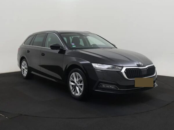 Photo 4 of 25 of TMBJR7NX9MY192874 Skoda Octavia Combi 1.5 e-TSI Business Edition Plus