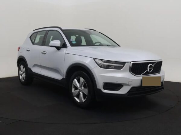 Photo 4 of 26 of YV1XZL4VDM2604177 Volvo XC40 1.5 T2 AUT. Momentum Core LED