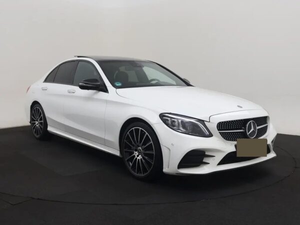 Mercedes-Benz C-Klasse 180 Aut. Premium Plus Pack AMG