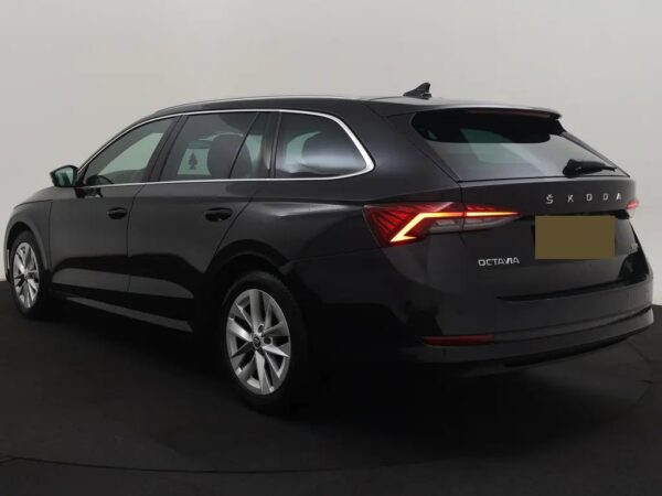 Skoda Octavia Combi 1.0 e-TSI Business Edition Plus Estate Aut.