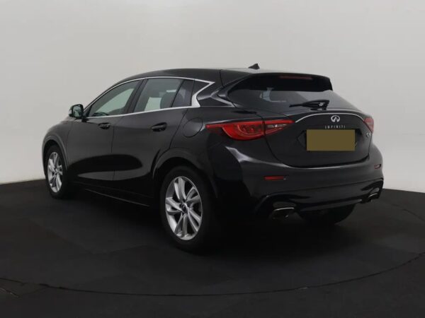 Photo 5 of 24 of SJKDDAH15U1002579 Infiniti Q30 1.6t Premium Navi