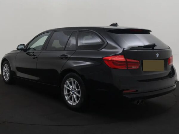 BMW 3 Serie Touring 320i Aut. Corporate Lease Executive Navi