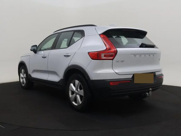 Photo 5 of 26 of YV1XZL4VDM2604177 Volvo XC40 1.5 T2 AUT. Momentum Core LED