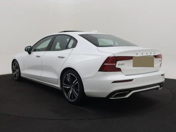 Volvo S60 2.0 T4 R-Design