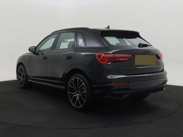 Audi Q3 35 TFSI S Line
