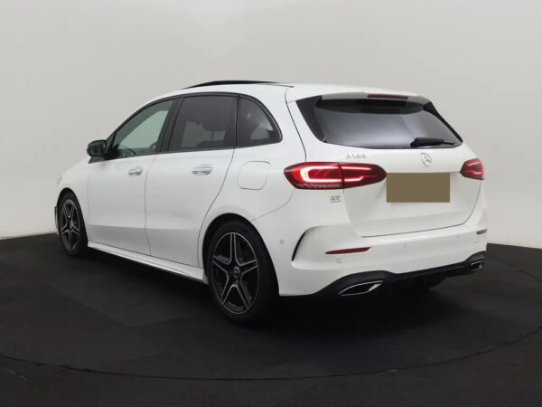 Mercedes-Benz B-Klasse 180 Aut. Launch Edition Premium Plus AMG