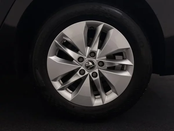 Skoda Octavia Combi 1.0 e-TSI DSG Business Edition