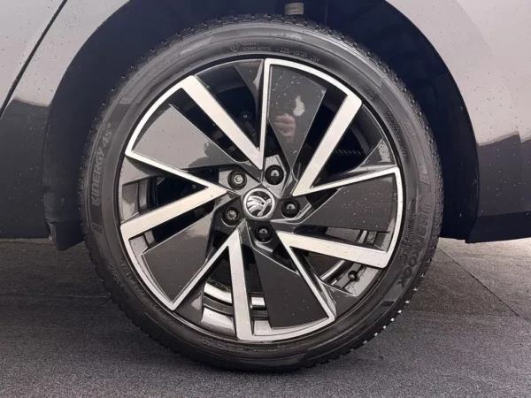 Skoda Octavia Combi 1.5 e-TSI Business Edition Plus