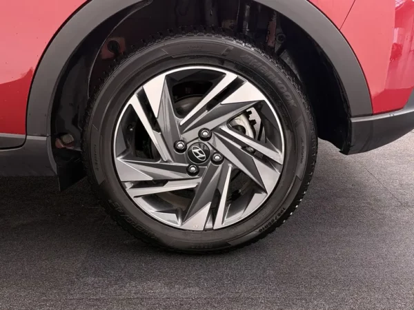 Photo 6 of 26 of NLHBN81GANZ069807 Hyundai Bayon 1.0 T-GDI Comfort