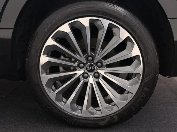 Audi e-tron 55 quattro Advanced edition 95 kWh