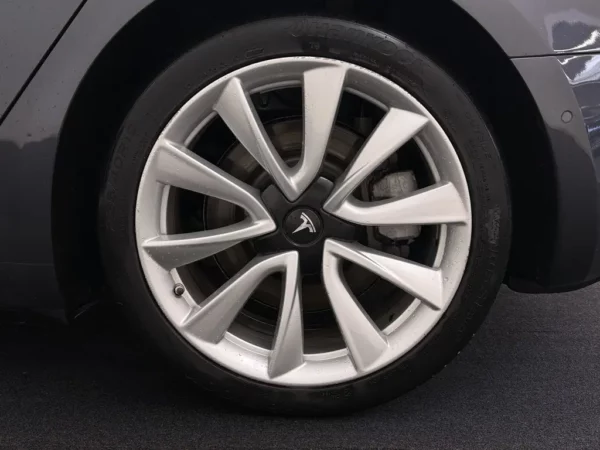 Tesla Model 3 Standard RWD Plus 60 kWh FSD