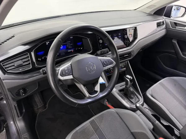 Volkswagen Polo 1.0 TSI DSG Style