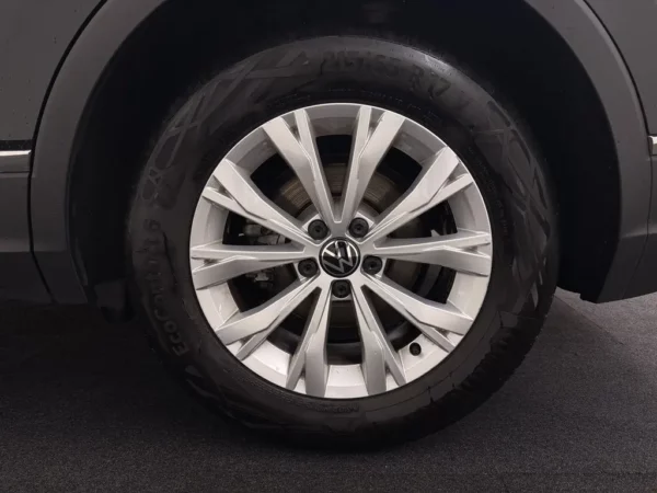 Volkswagen Tiguan 1.5 TSI AUT. Life