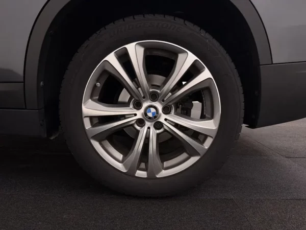 Photo 7 of 25 of WBAHT710405J50291 BMW X1 sDrive18d Aut. High Executive HUD