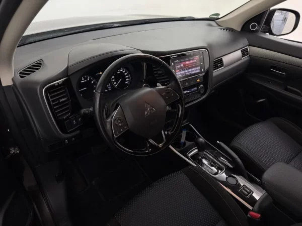 Mitsubishi Outlander 2.0 Aut. Executive Edition 7p.