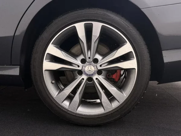 Mercedes-Benz C-Klasse 200 AUT. Ambition
