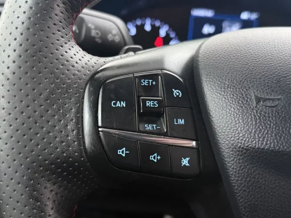 Ford FOCUS Wagon 1.0 EcoBoost AUT. Titanium Business