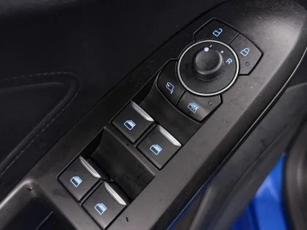 Ford FOCUS Wagon 1.0 EcoBoost Hybrid ST Line LED