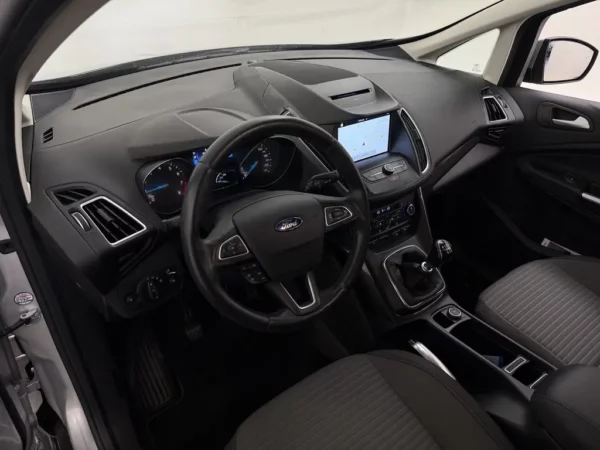 Photo 8 of 25 of WF0VXXGCEVHR85368 Ford C-MAX 1.5 Titanium
