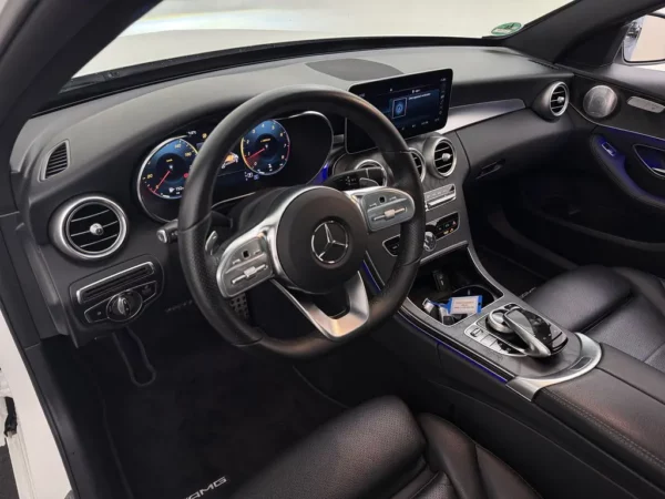 Mercedes-Benz C-Klasse 180 Aut. Premium Plus Pack AMG