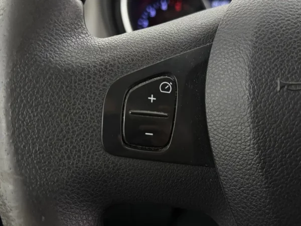 Photo 9 of 18 of VF1JL000560191451 Renault Trafic Passenger 1.6 dCi Grand Authentique