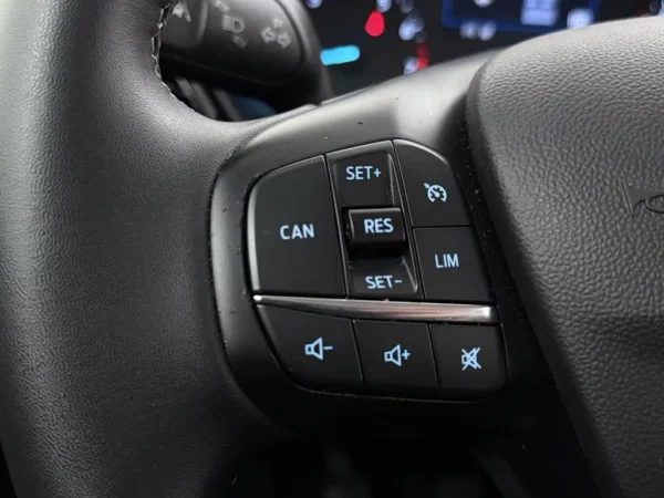 Ford Fiesta 1.0 EcoBoost Hybrid Titanium