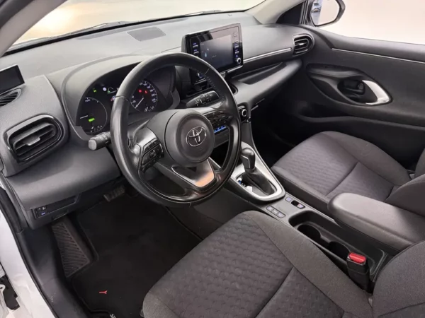 Toyota Yaris 1.5 Hybrid Active Navi