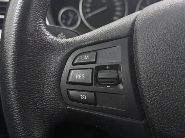 BMW 3 Serie Touring 320i Aut. Corporate Lease Executive Navi