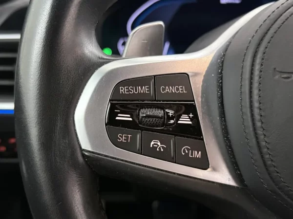 BMW 3 Serie Touring 320e Business Edition Plus M-Sport LED