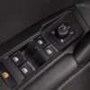 Photo 9 of 26 of WVGZZZ5NZMW056491 Volkswagen Tiguan 1.5 TSI AUT. Elegance